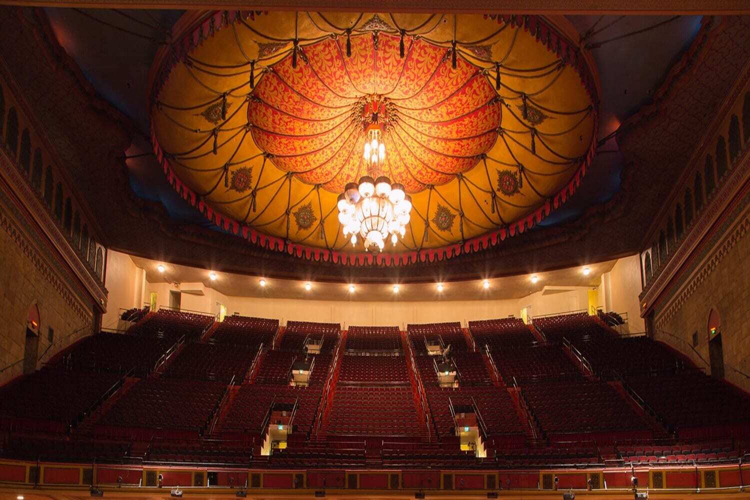 Wolfgang Puck Catering Los Angeles Venue Shrine Auditorium