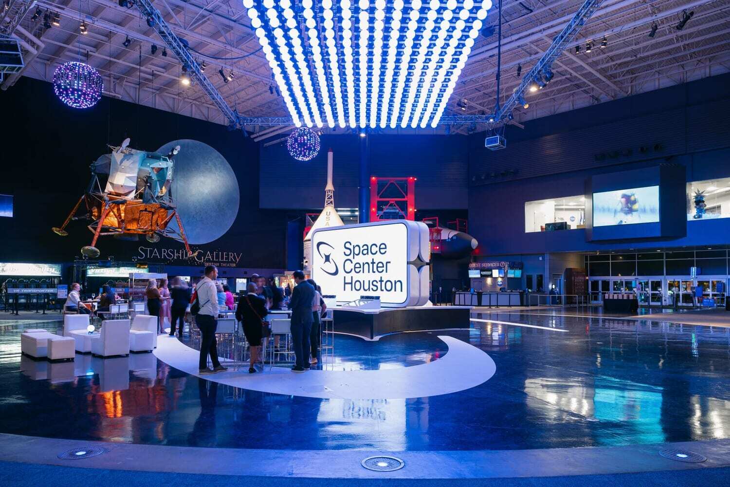 Wolfgang Puck Catering Houston Venue Space Center