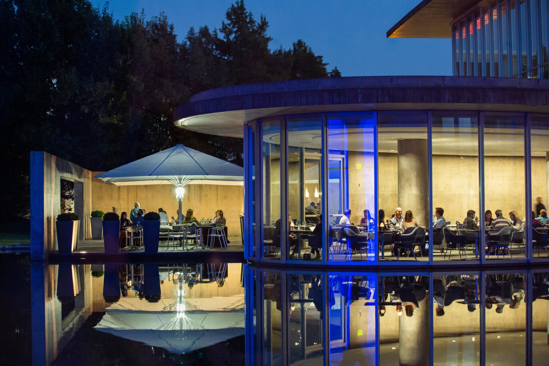 WPC Café Modern